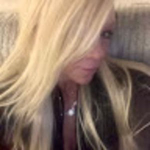 Meet your Posher, Carlene